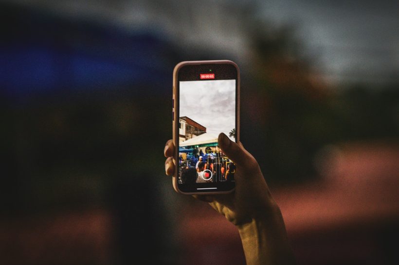 Fotografisanje predmeta mobilnim telefonom – kako napisati mali oglas
